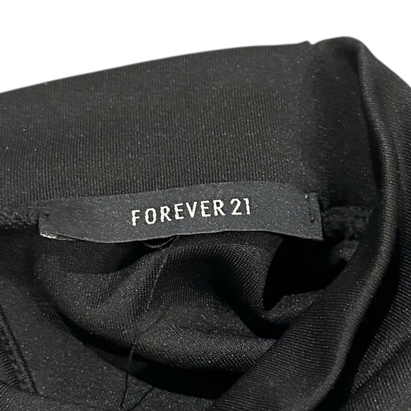 Forever 21 Black & Silver Metallic Filagree Long Sleeve Midi Dress - Size Medium - Picture 9 of 16